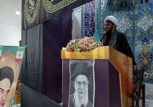 ملت ما ریشه در خون شهید دارد و خم نمی‌شود