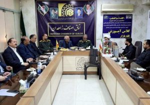اصناف در خط مقدم جبهه اقتصادی کشور قرار دارند