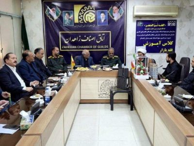 اصناف در خط مقدم جبهه اقتصادی کشور قرار دارند
