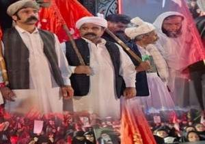 بانگ وفاداری سیستان در قلب مشهد طنین‌انداز شد