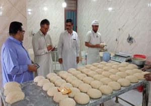 نظارت مستمر بر سلامت آرد و نان بمپور