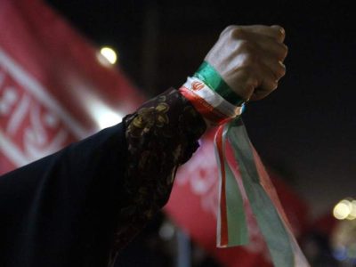 زنجیره انسانی مردم زاهدان برای حجاب