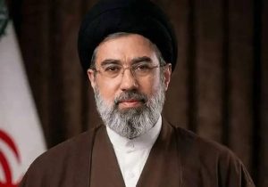 هوشیاری و ایستادگی ملی؛ رمز غلبه بر دشمن متجاوز